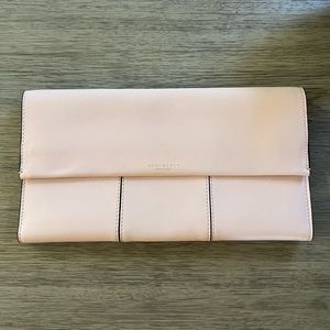 Tory Burch Block-T Travel Clutch - Shell Pink